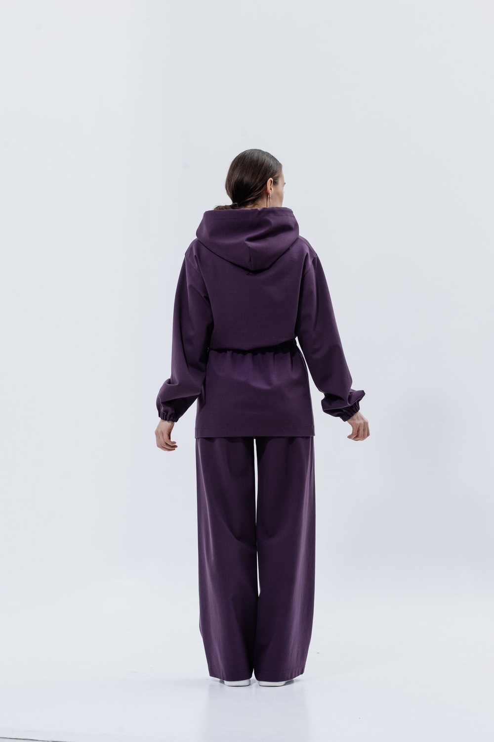 Jersey suit with hoodie and straight-leg trousers eggplant