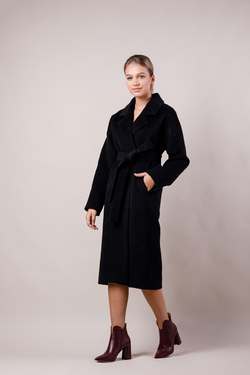 *Sheared wool coat color black