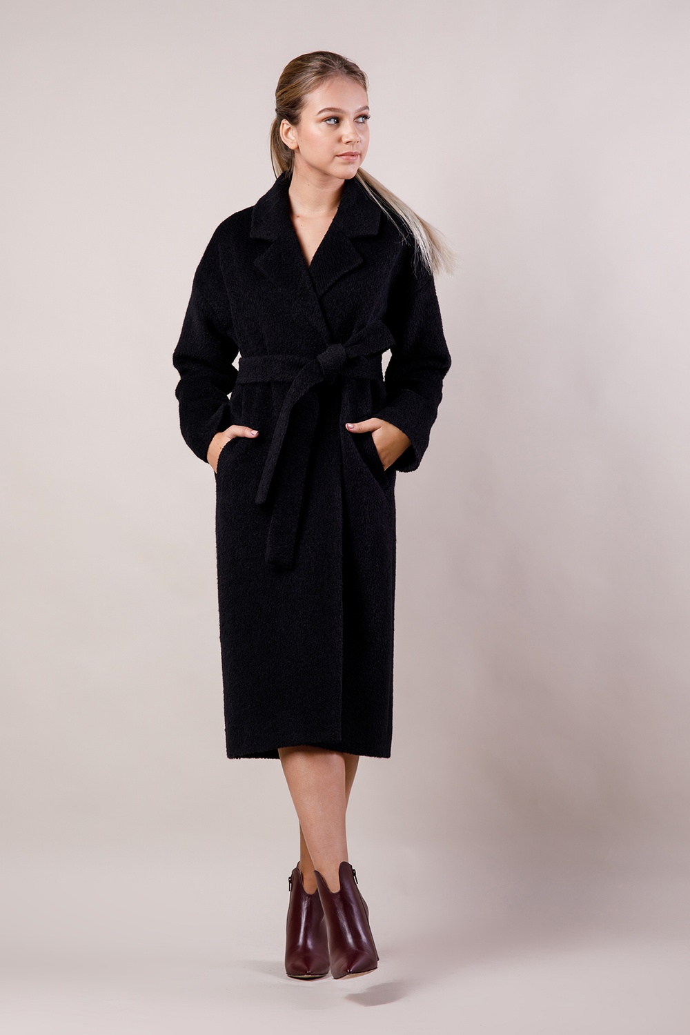 *Sheared wool coat color black