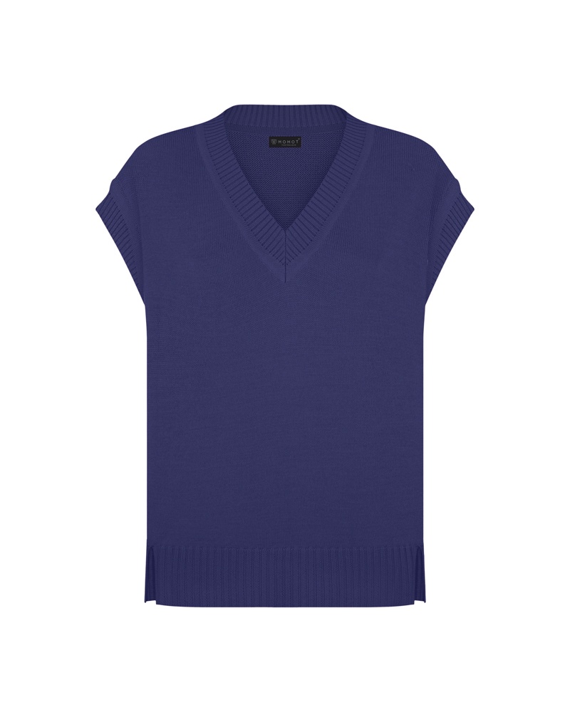 Merino wool knitted vest with V-neck
