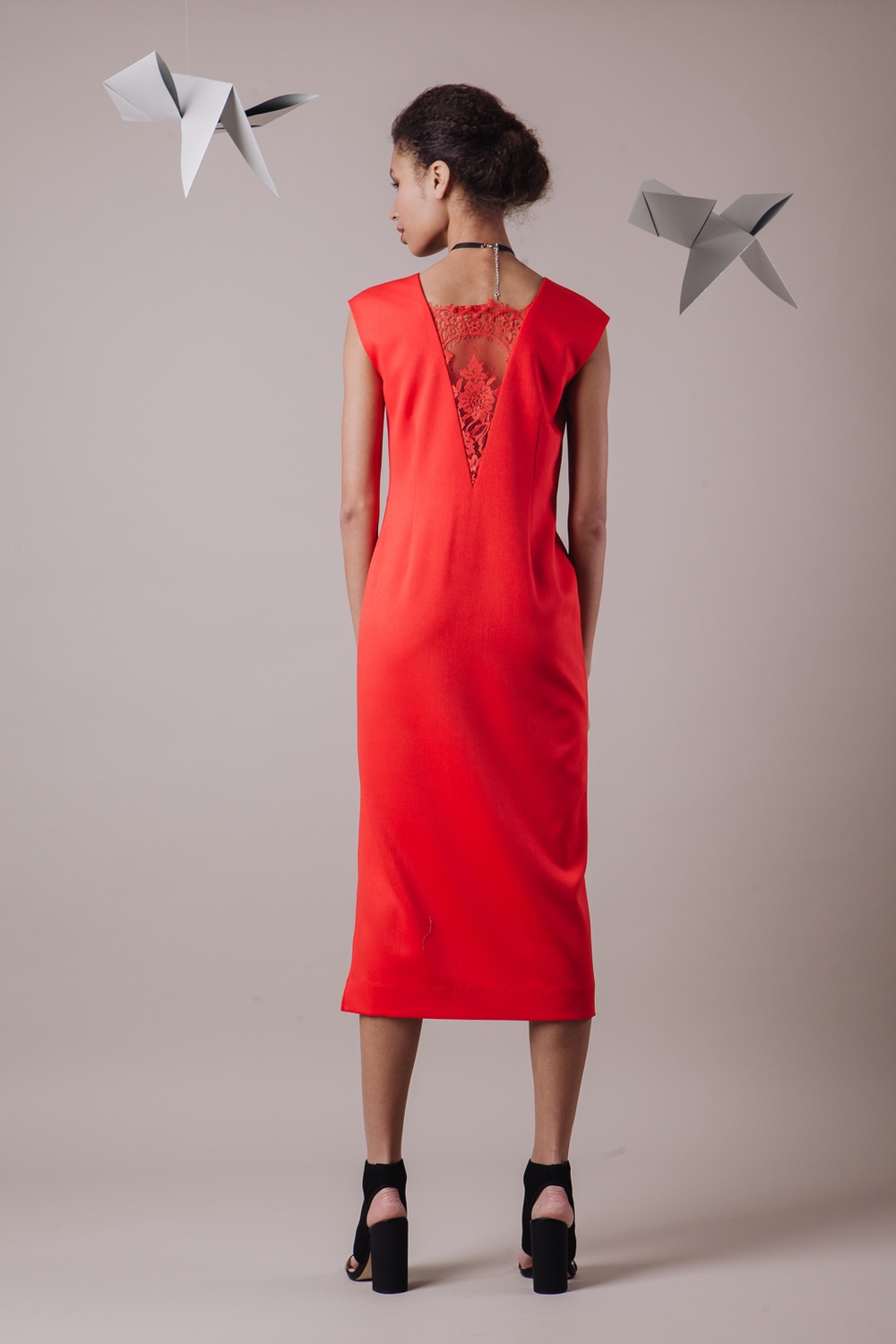 *Платье с кружевной вставкой алое 013_red_dress_with_lace фото