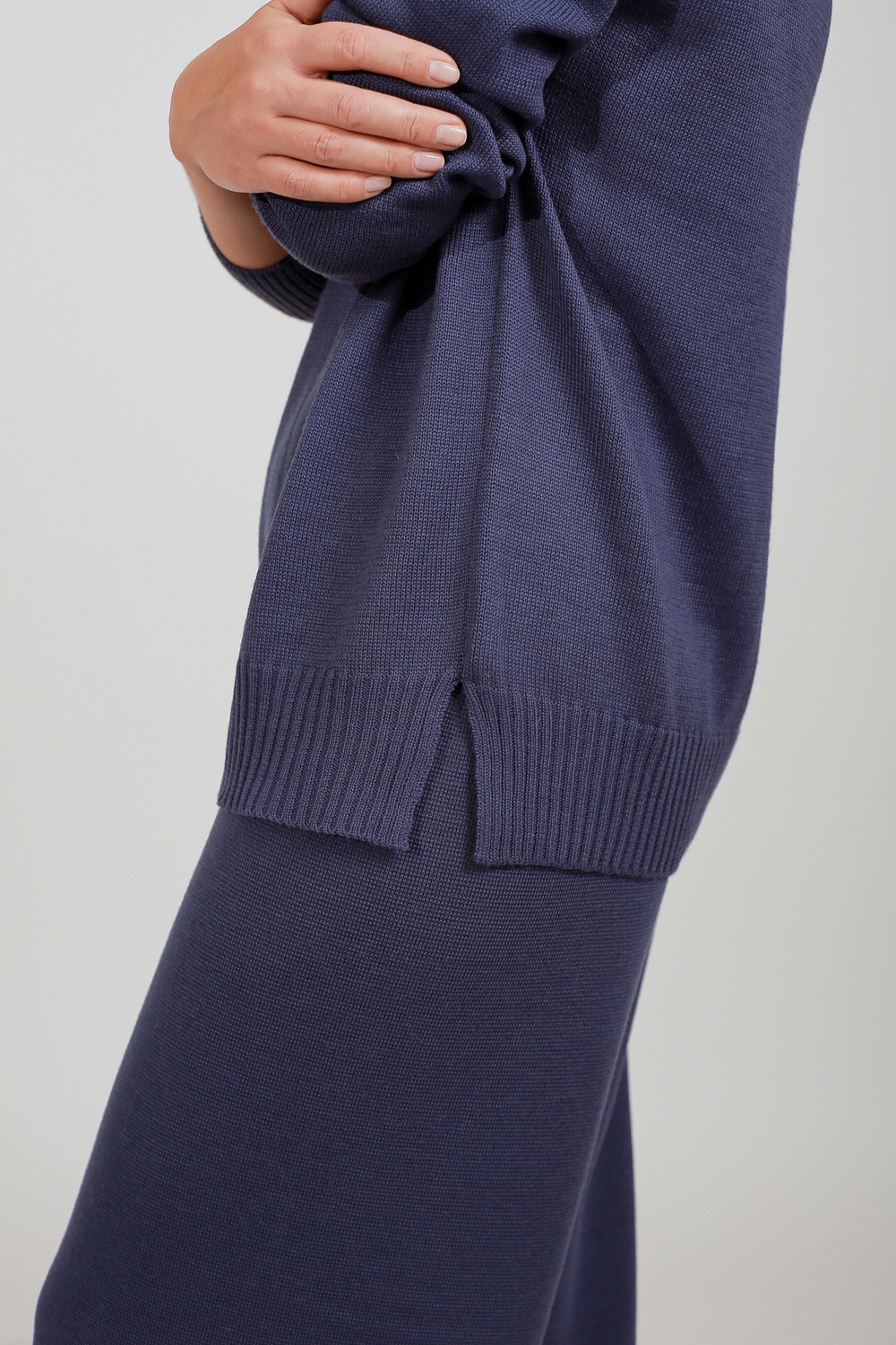 Knitted suit. Merino wool blend sweater and trousers 17 colors